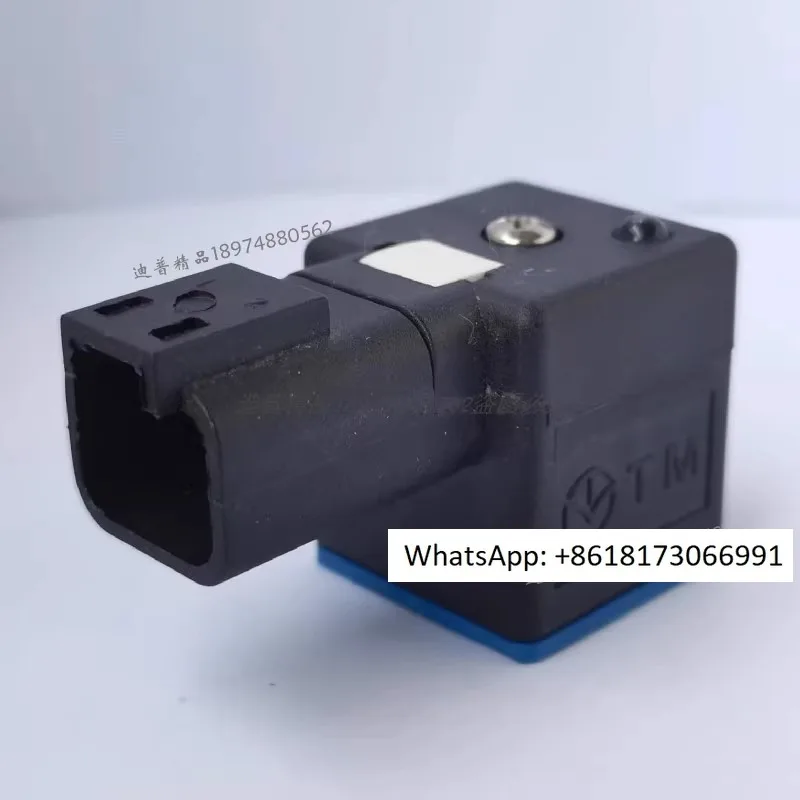 Oil pump waterproof plug Deutsch 06-2S DT04-2P AT solenoid valve two hole harness R902601804 1PC