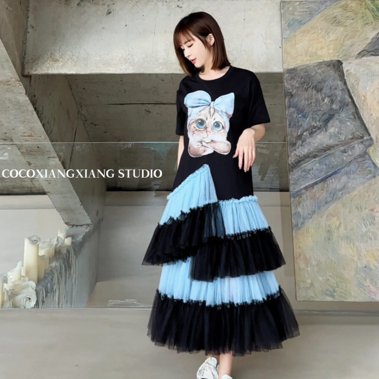 Thai Fashion Brand Designer Dresses Heavy Industry Net Yarn Stitching Cat Pattern T-shirt Loose Slimming Puffy Cake Long Dress