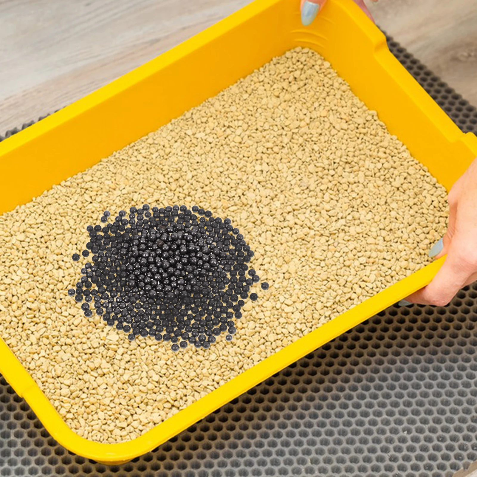 

Cat Litter Beads Activated Carbon Odor Remover Home Freshener Small Size Practical Use Deodorant Bead Supplies