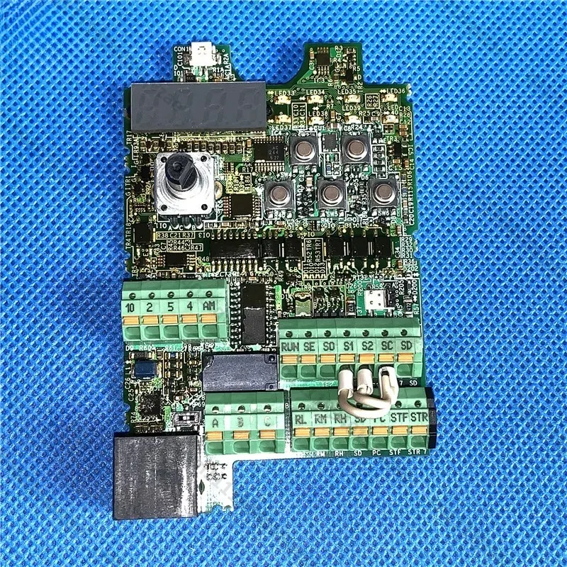 Inverter D700-D740 Series 1.5-2. 2-3.7 - 5.5-7. 5kw Terminal Control Cpu Board Main Board
