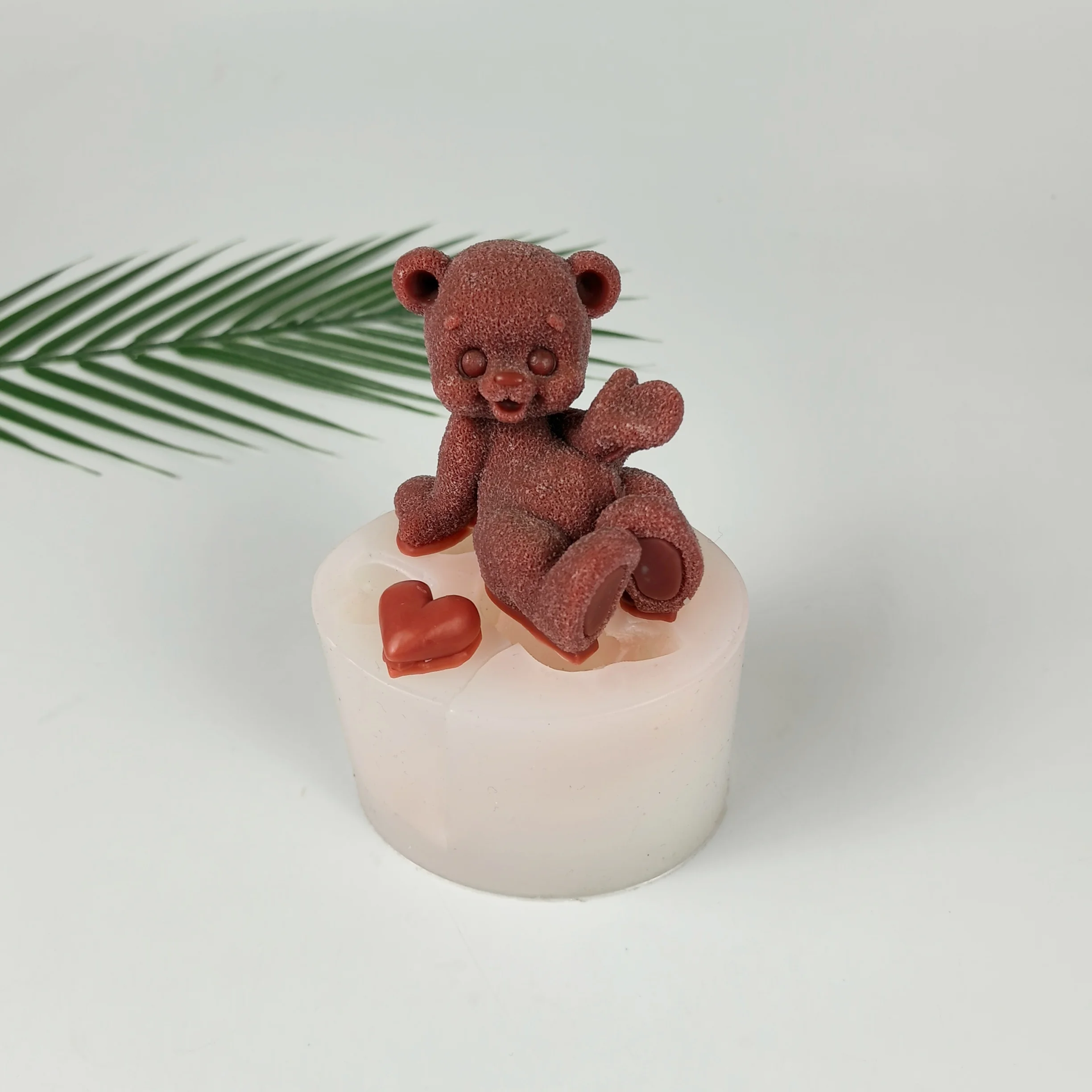 

3D Animals Mold Bear Hold Heart Moulds Silicone Candle Soap Molds Resin Cake Decor Wedding Birthday Candles Handmade DW0958