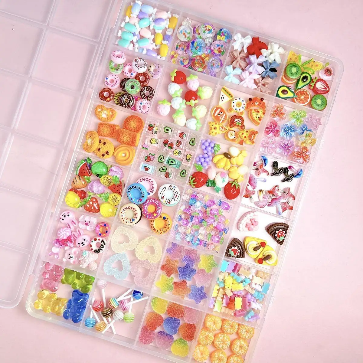 1 Box Bunte Multi-Style Mixed Nail Art Dekoration Harz Obst Süßigkeiten Serie Schleife Blume Nagel Charms Zubehör für Maniküre DIY