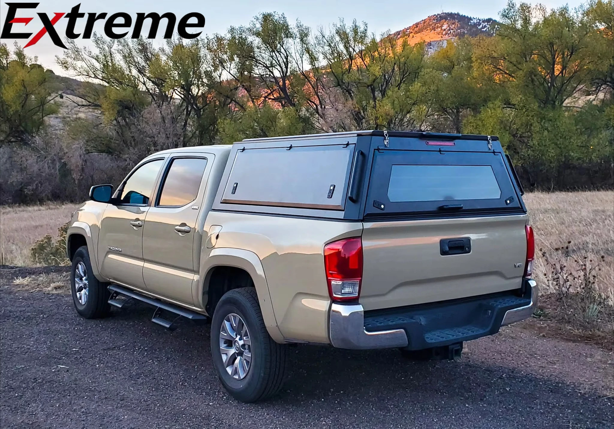 Wholesale Instock Hardtop Black Canopy Aluminum Alloy Topper Camper Pickup  4x4 Pickup Truck Canopy for FORD F150 RANGER