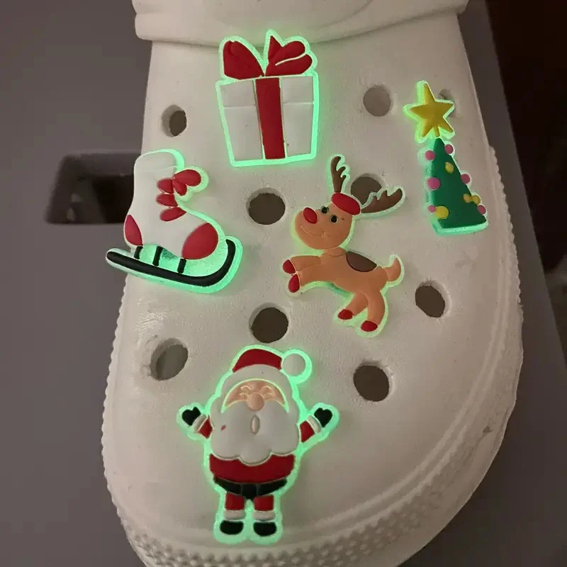 Breloques de chaussures lumineuses série noël, pour diapositives à bulles, sandales, breloques lumineuses en PVC pour sabots, pantoufles, accessoires, cadeau de noël