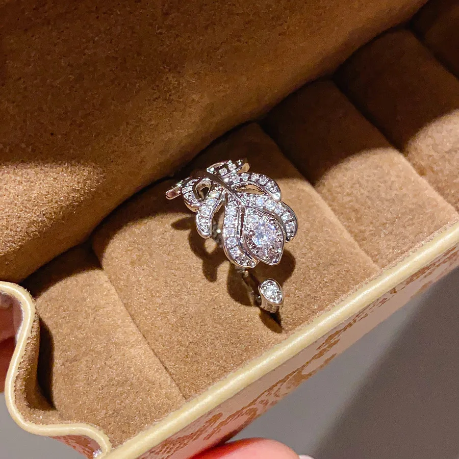 

2026 Openwork Feather Leaf Ring Zircon Adjustable Minimalist Elegant Index Finger Jewelry Luxury Gift for Women