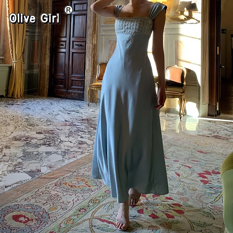 Thumbnail 4 - #20 Trending Formal Occasion Dress Right Now