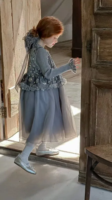 فستان الأميرة للفتيات الصغيرات لخريف وشتاء 2025 نمط جديد للأطفال فستان سترة سميك فستان سهرة جميل ودافئ #6