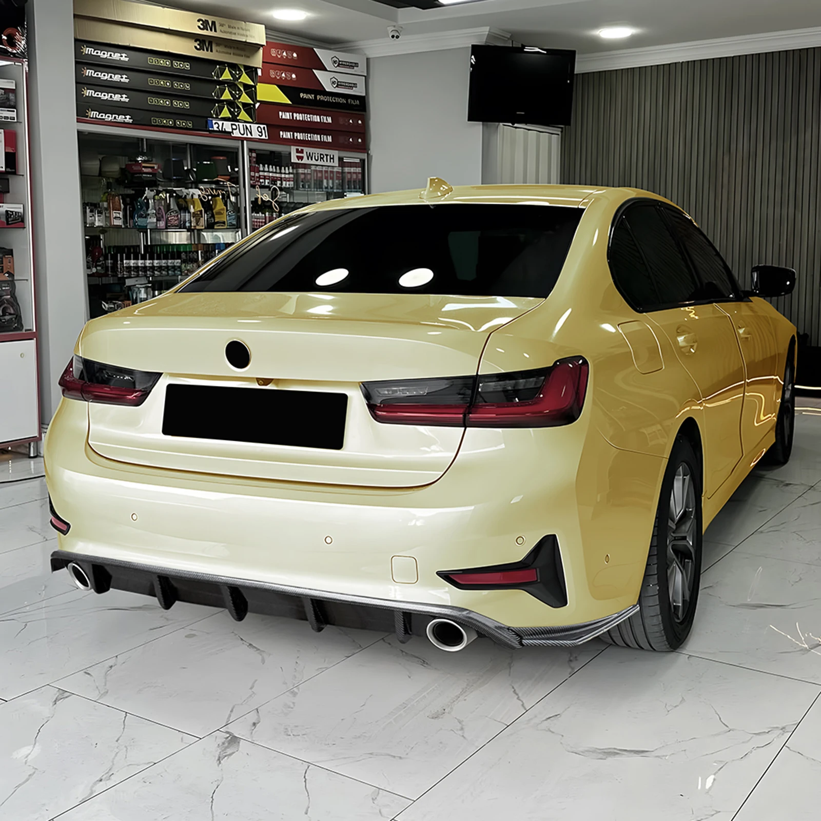 For BMW 3 Series G20 G21 2019-2022 Standard Version Rear Bumper Diffuser Lip Carbon Fiber Look/Gloss Black Boot Splitter Spoiler