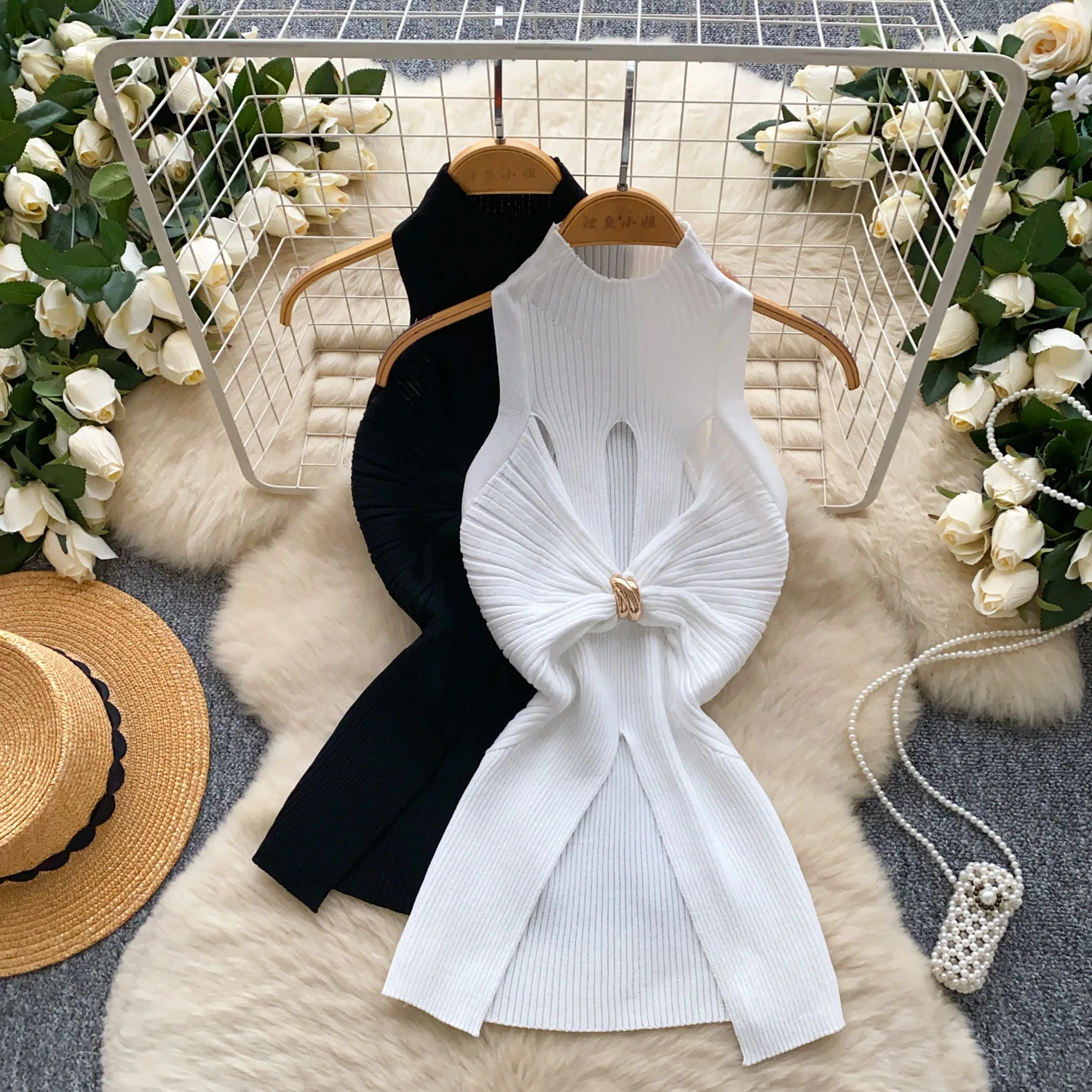 

Sweater Vest Women Sweaters Knitted Round Neck Sleeveless Jumpers Y2k Streetwear Elegant Splice Knit Sexy Vests Tops 2025
