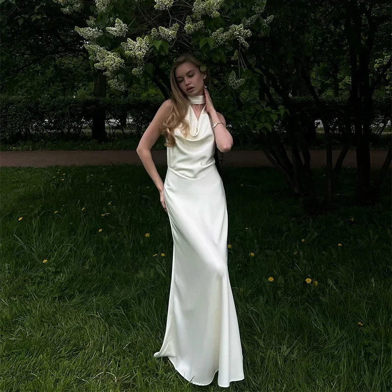 エレガントなサテンパールレースアップマキシドレス、バックレススリムフィットパーティーロングローブ、シックなハイカラー、ホローアウトベスト、2025年レディースドレス