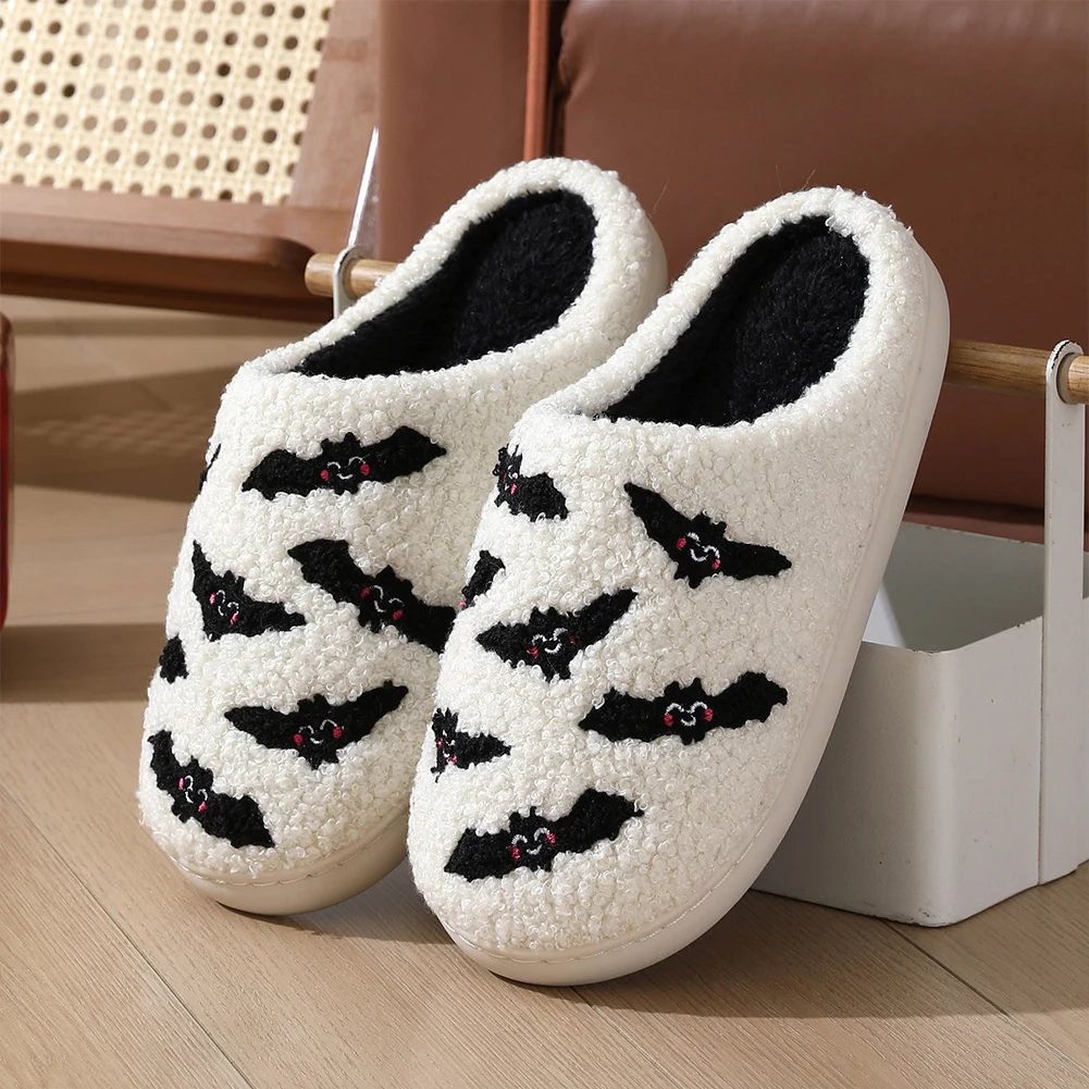 Halloween Bat/Pirate Plush Slippers Closed Toe Slippers Anti Slip Fuzzy Skull Pirate Slippers Soft for Outdoor Indoor Bedroom