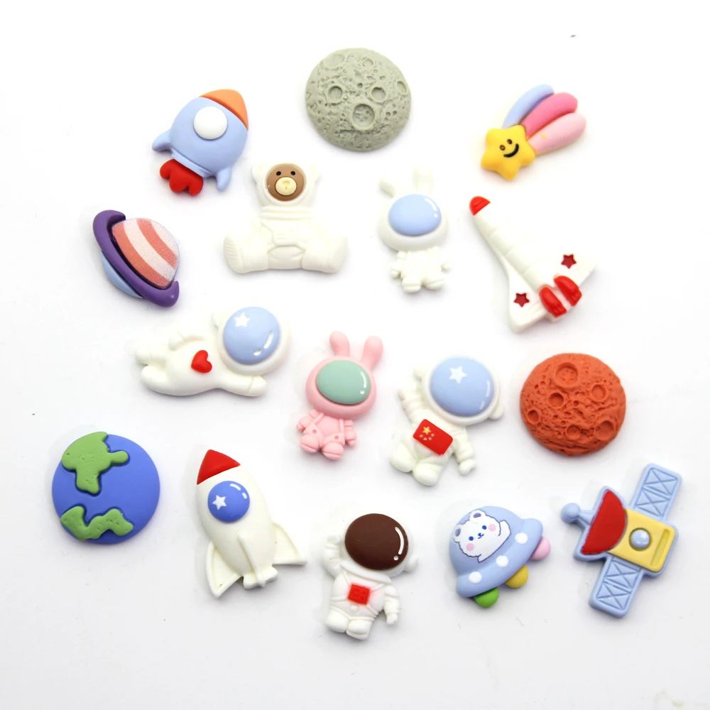 2X Kawaii Miniature Simulation Resin Astronauts Moon Mars Dollhouse Room Decor Home Decoration Dolls Toy DIY Jewelry Accessories