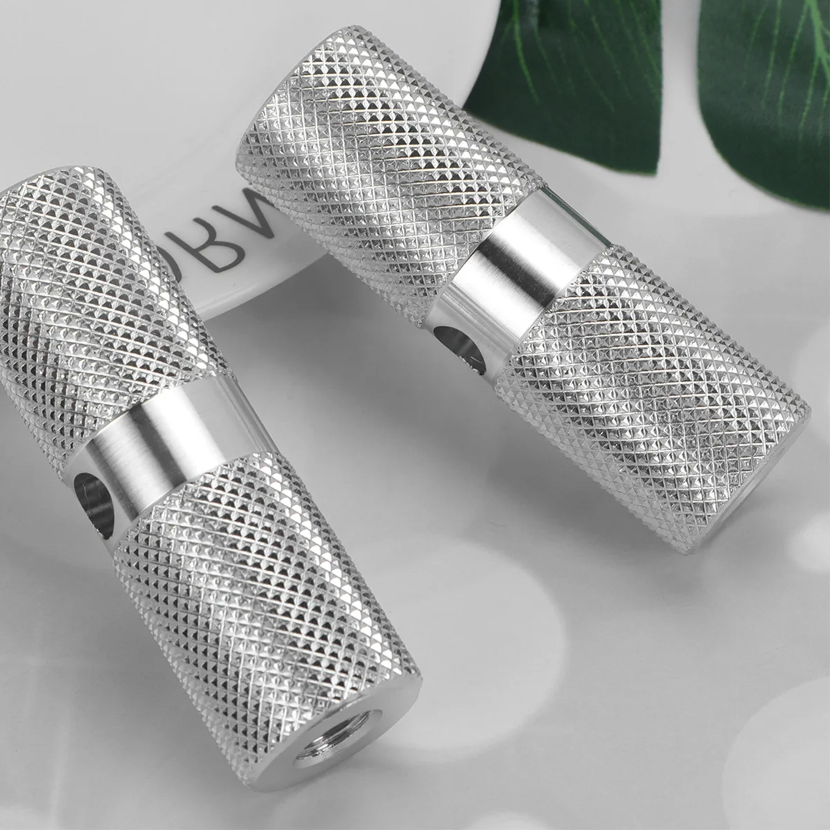 

1 Pair Aluminum Non-Slip Foot Pegs For Front Rear Axle Bicycle Pedal Replacement Accessory Mountain Bike Racing Bike Riding