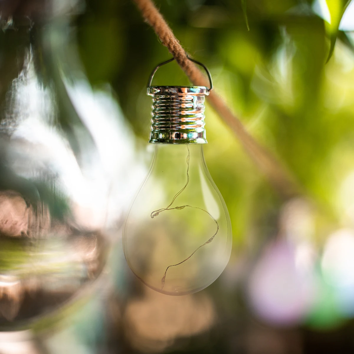 

2Pcs Solar Copper Wire Bulb Plastic Hanging Lights Eco Friendly Outdoor Patio Garden Yard Solar Powered Warm White LED