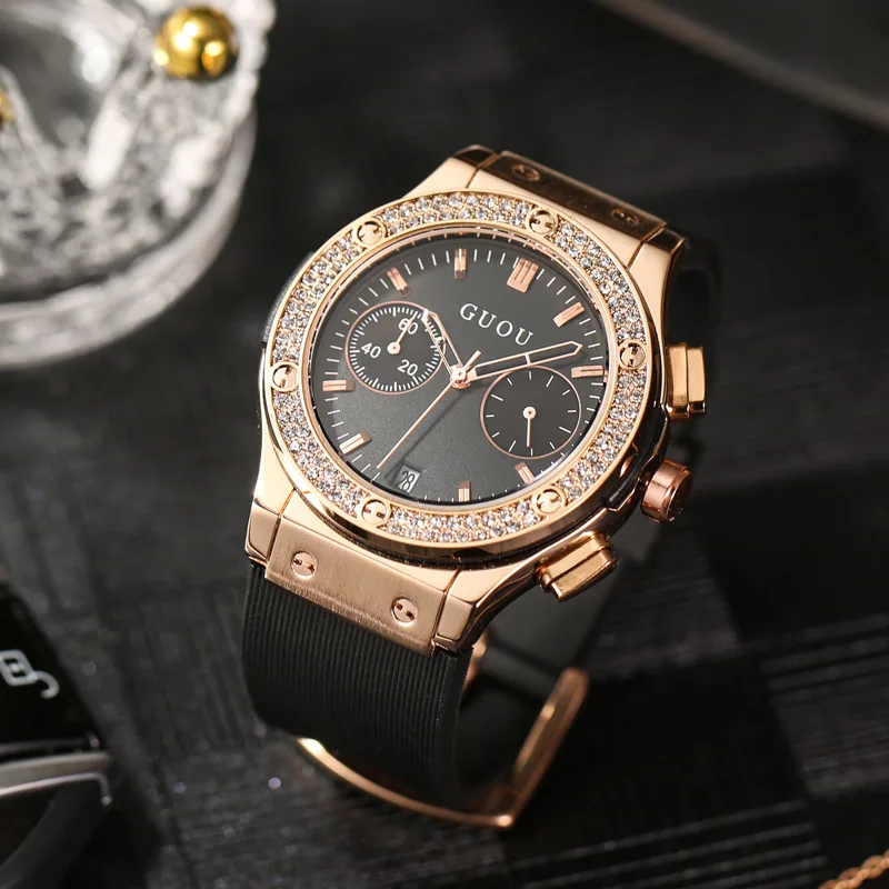 New Trendy And Stylish Outdoor Sports Quartz Watch With A Large Dial And Rubber Strap, Suitable For Both Men And Women.