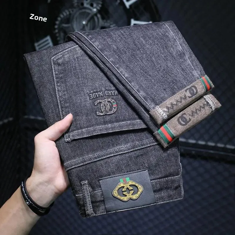 عارضة الأسود المطبوعة المطرزة سليم صالح الرجال الجينز مرونة الصيف نمط جديد الراقية أزياء العلامة التجارية بسط الدينيم السراويل