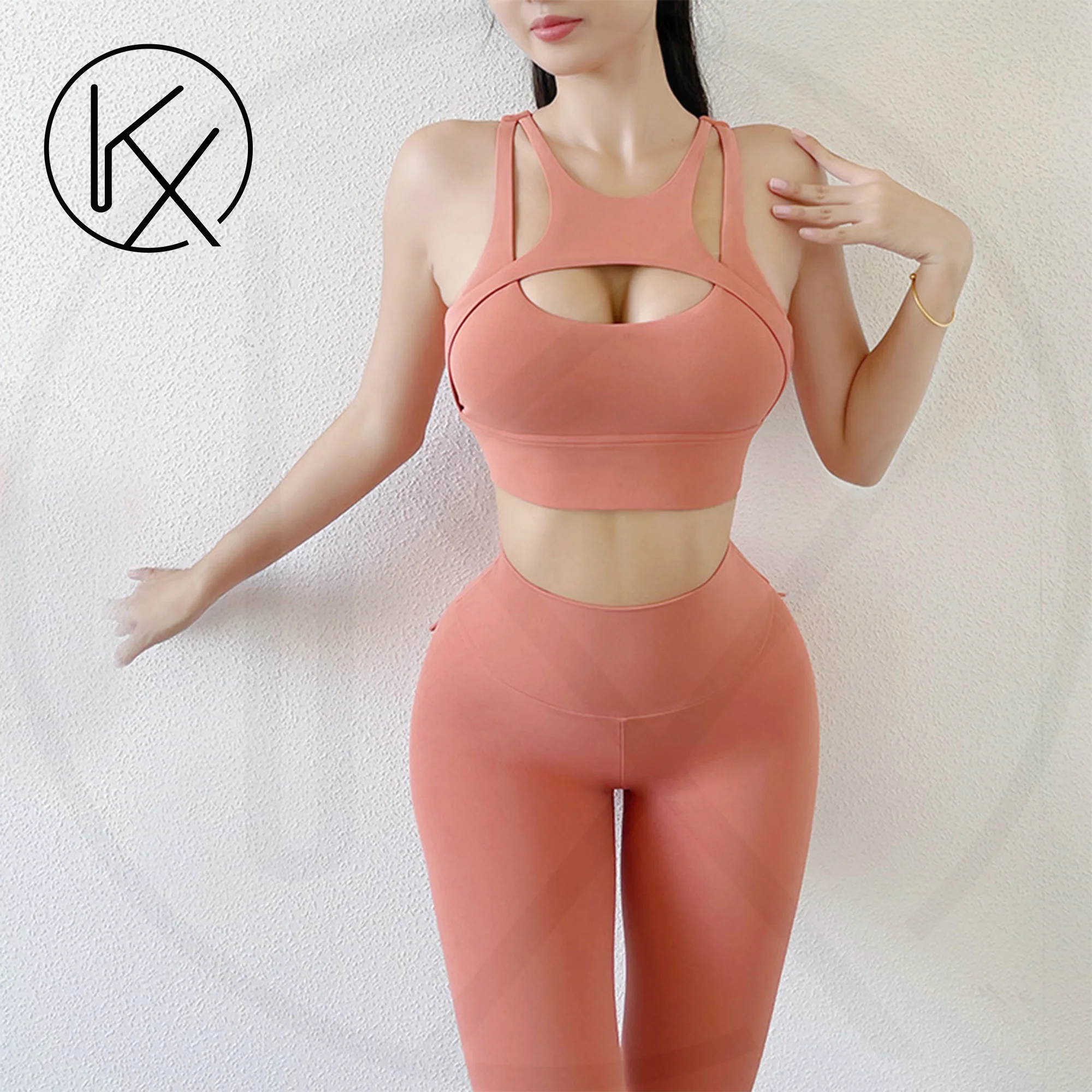 

kaixiggmm Nylon Sexy Women's Sports Bra Top Women Tight Elastic Gym Sport Yoga Bras Bralette Crop Top Chest Pad Removable
