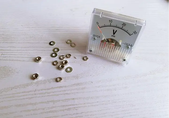 91C4 91C4-V pointer type voltmeter voltage meter mechanical DC5V 10V 15V 20V 30V 50V 100V 150V 200V 250V 300V 500V 45*45mm
