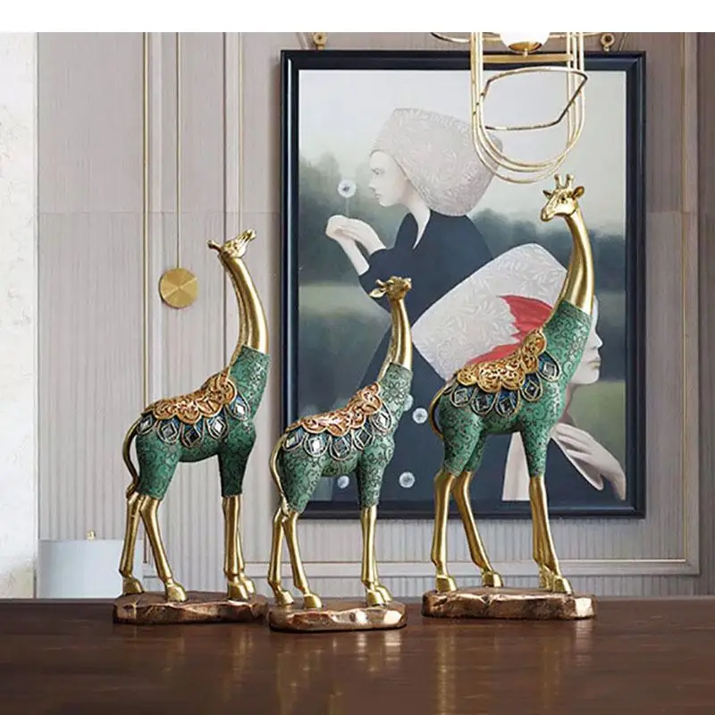 Painted Giraffe 3 Pcs/set Resin Statue Crafts Desk Decoration Ornaments Abstract Animal Sculpture Room Aesthetics Furnishings