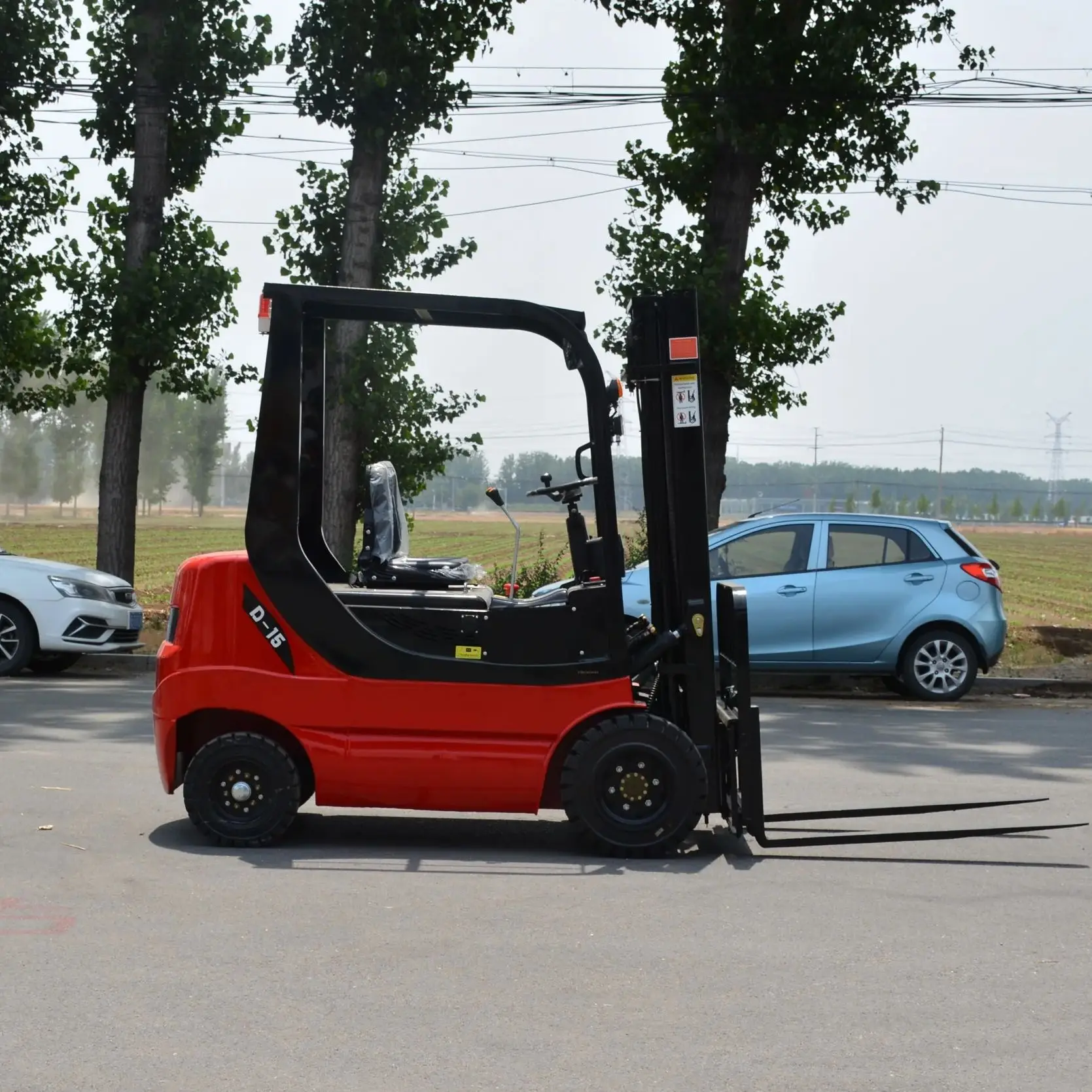 

Quick Delivery Battery Forklift 1.5-ton 3-ton Forklift Electric Forklift Hydraulic Forklift Customized Product