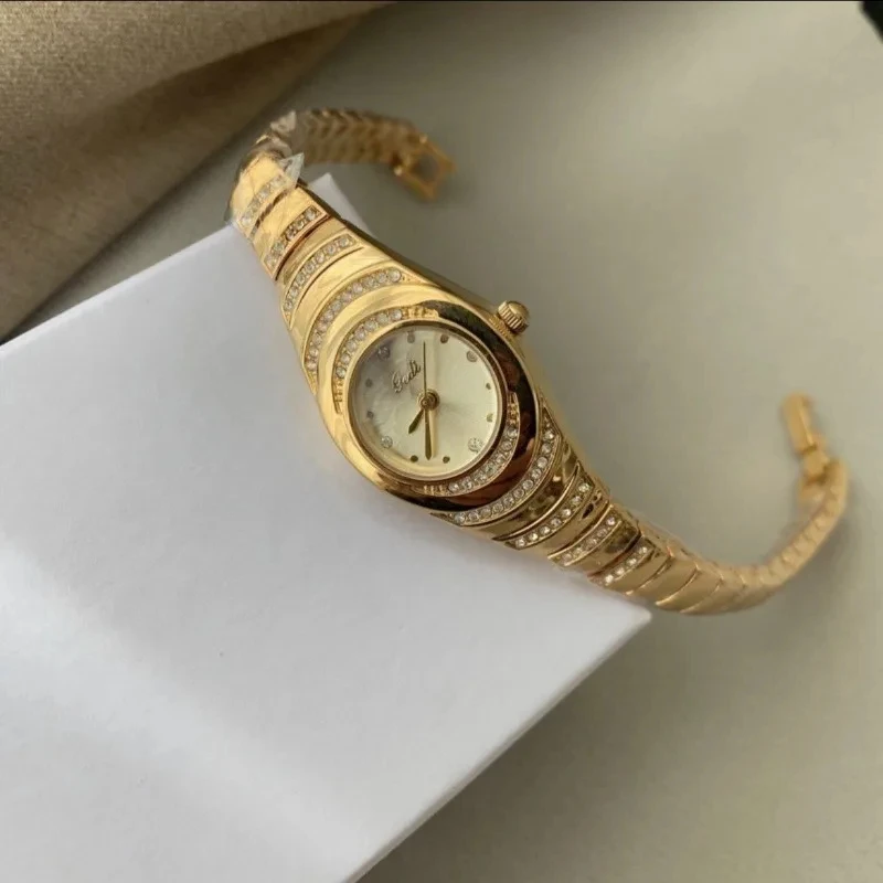 Ladies Quartz Wrist Watches Dress Watch Women Crystal Diamond Watches Gold Silver Clock Women Montre Femme