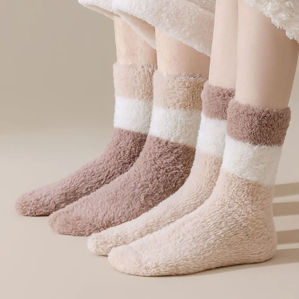 Calcetines gruesos y cálidos de lana color Coral para dormir, calcetines de felpa con retales a rayas para el suelo, calcetines de tubo medio de invierno para mujeres y hombres