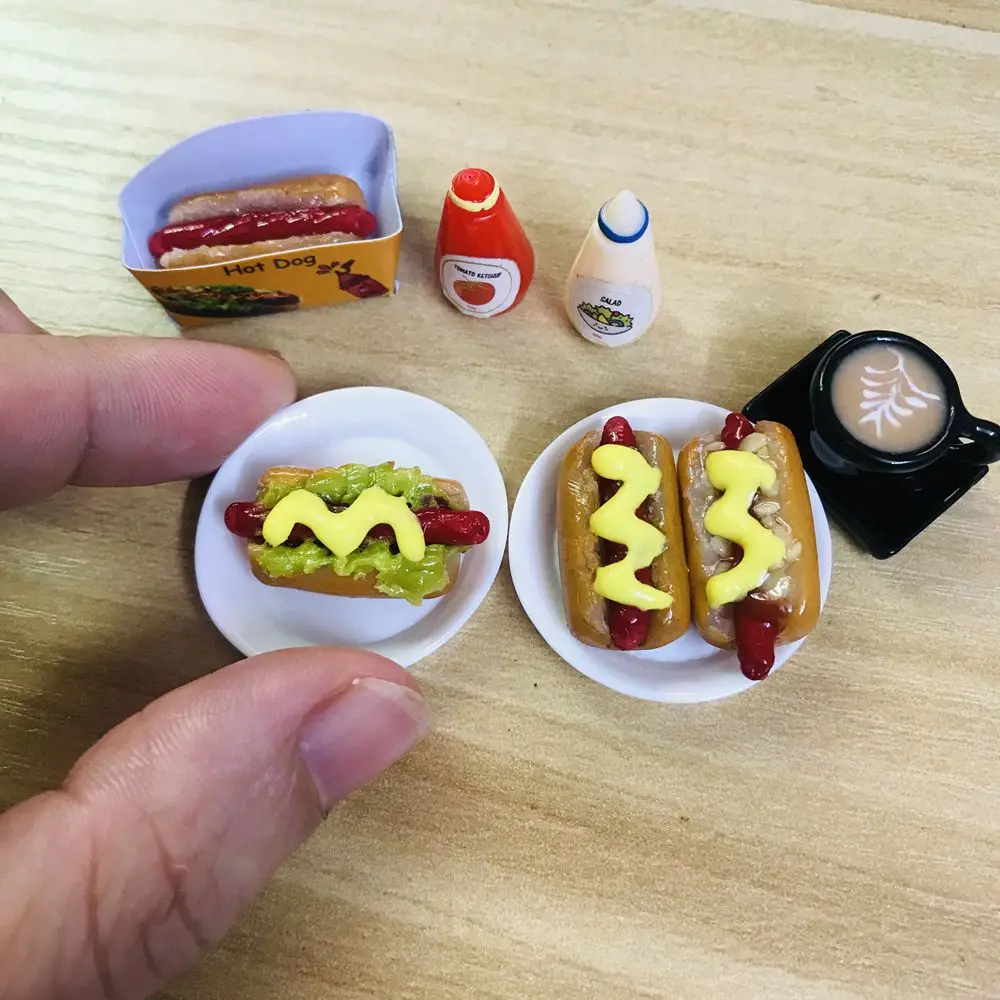 

NEW 1/6 Scale Dollhouse Miniature Hotdog Fast Food Mini Coffee Pretend Toys for Blyth BJD OB11 Doll House Decor Play Accessories