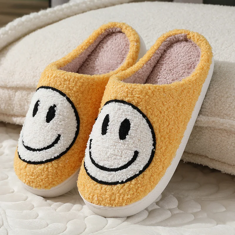 Autumn/winter Furry Couple Cotton Slippers Women\'s Bags Cute Thick Soles Cartoon Anti Slip Interior for Home Use Smiling Face