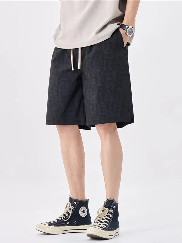 Trendy Plaid Pattern Summer Ice Silk Loose Fit Five Inch Casual Shorts for Men Quick Dry Lightweight Sporty Style