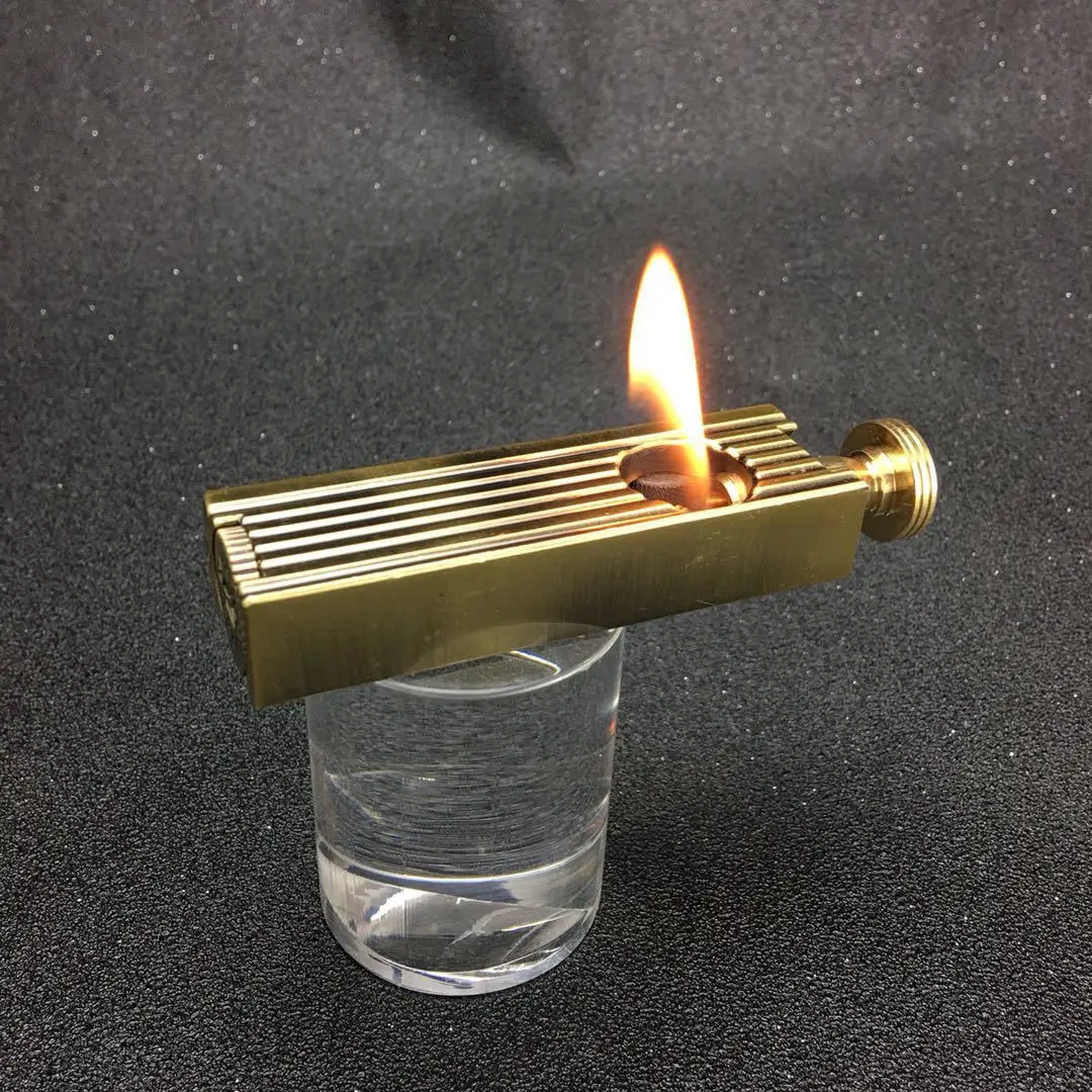 Grinding Wheel Flint Lighter Metal Retro Kerosene Oil Pipe Compact Lighter Cigarette Windproof Gadget Men