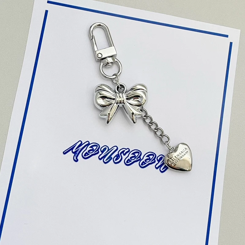 Creative Silver Color Love Heart Bow Chain Pendant Keychain For Women Girls Vintage Cute Bowknot Bag Pendants Accessories