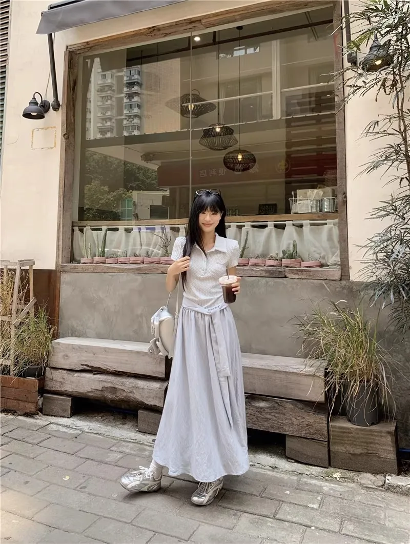 فساتين نسائية بأكمام قصيرة لعيد الميلاد صيفية مشروط برقبة دائرية مكشوفة الأكتاف محبو موسيقى الليل قصيرة جدًا حديثة فنية بسيطة