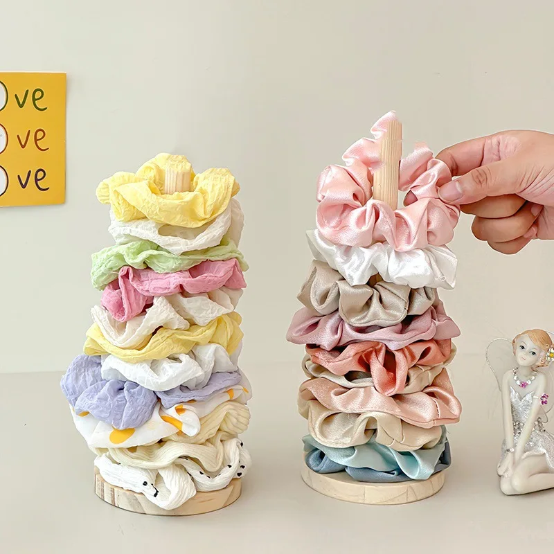 حامل رباط شعر خشبي للأطفال شريط مطاطي حبل شعر سوار تخزين رف عرض الرف للساعات والأساور Scrunchies