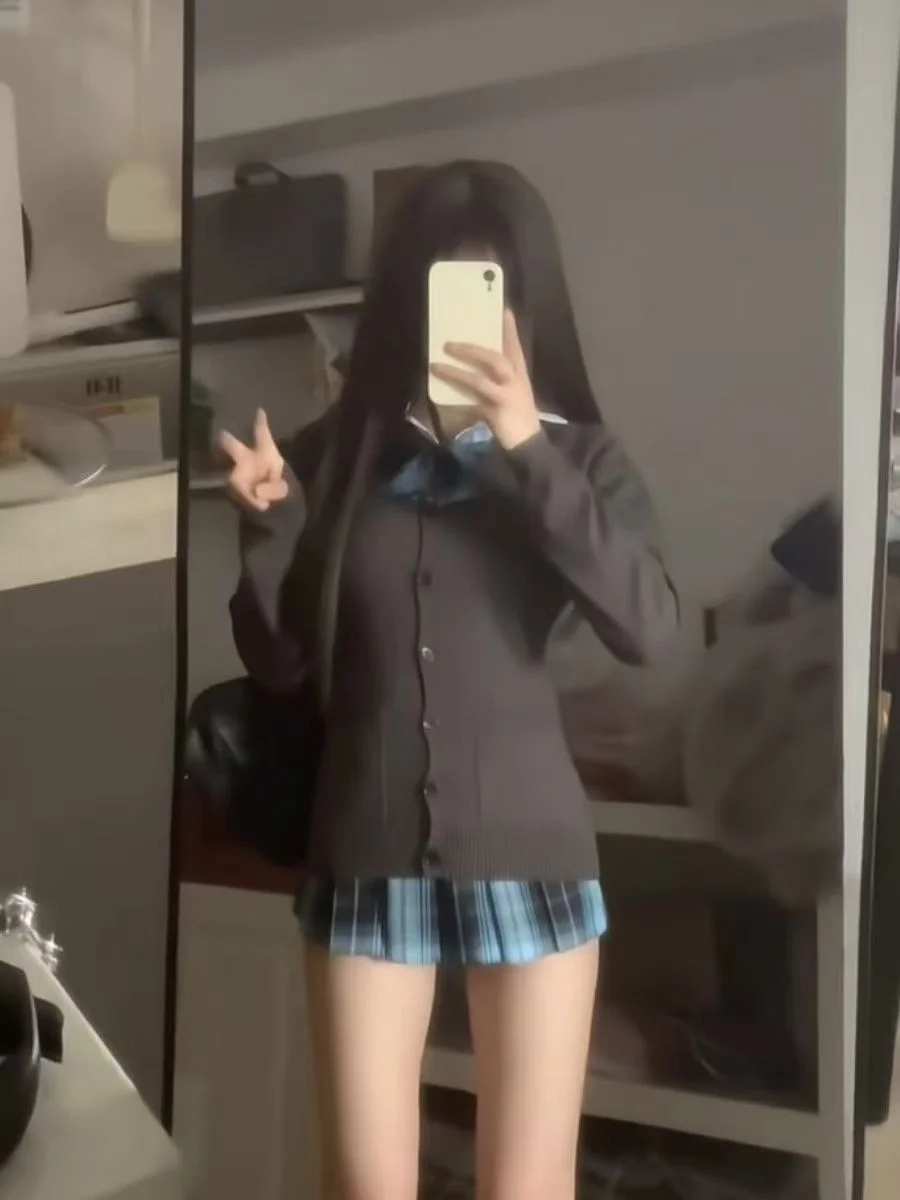 

Оригинальный вязаный школьный кардиган Long Sve irt Set, универсальный осенний наряд для колледжа, украшенный узлом...