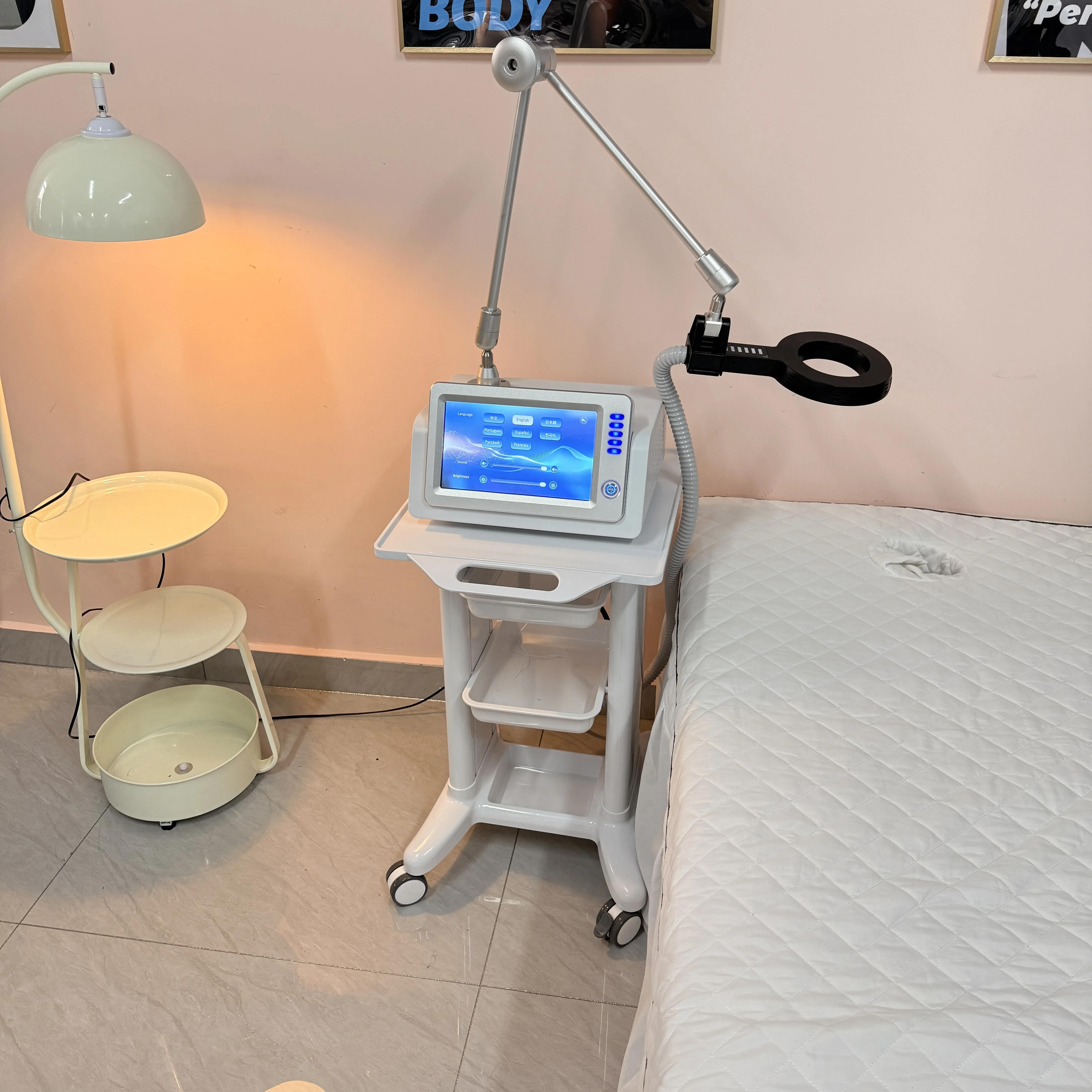 

Новейший портативный PEMF 5 Tesla Physio Magneto обезболивающий импульсный электромагнитный для лечения хронической боли и дегенеративного артрита