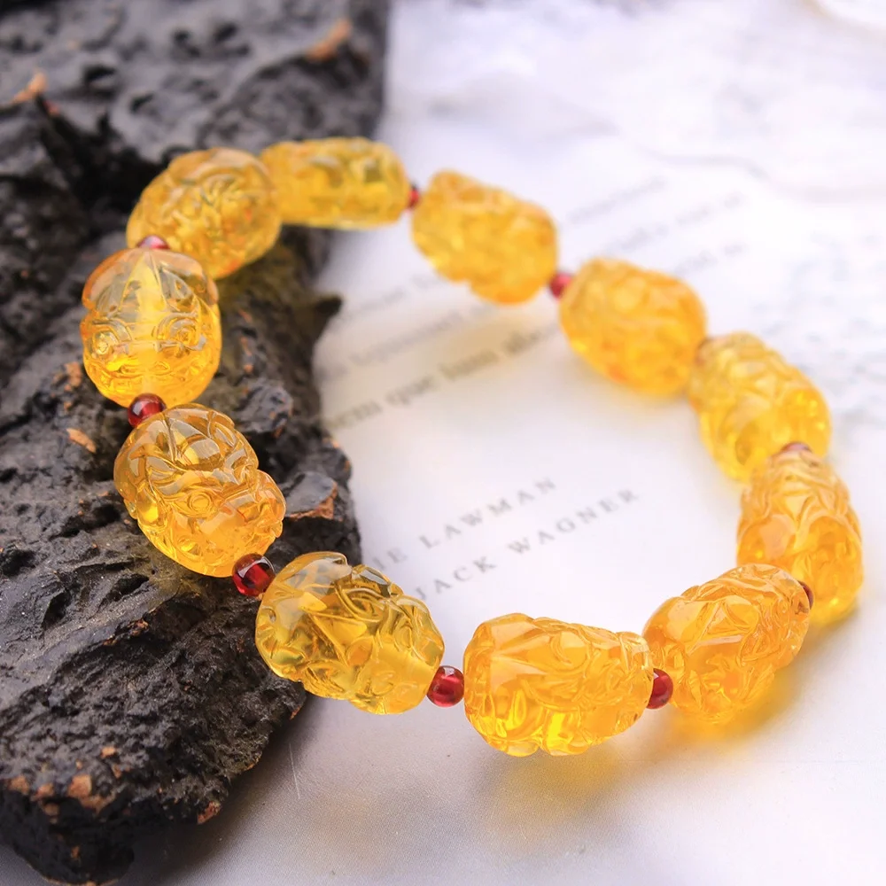 Natural Yellow Amber Pi Xiu Carved Beads Bracelet Gold Amber 12x9mm Women Men Healing Stretch Crystal Jewelry AAAAA