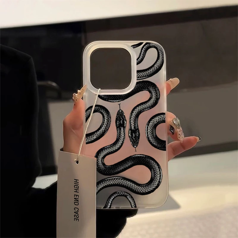 Fashion INS Black Python Phone Case For IPhone 16 15 14 13 12 11 Promax Xr Xs Max 7 8 Plus SE High End Shockproof Matte Cover