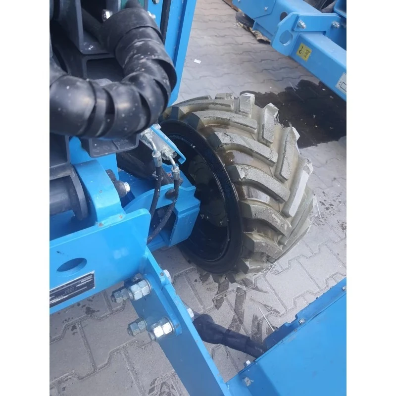 Picture 6: Solid Polyurethane Foam Filled Tyre and Rim --  Rubber Products