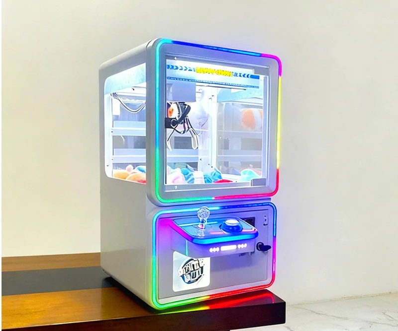 Small coin-operated doll grabbing machine Mini scan code clip doll gift machine Rubik's cube boutique machine