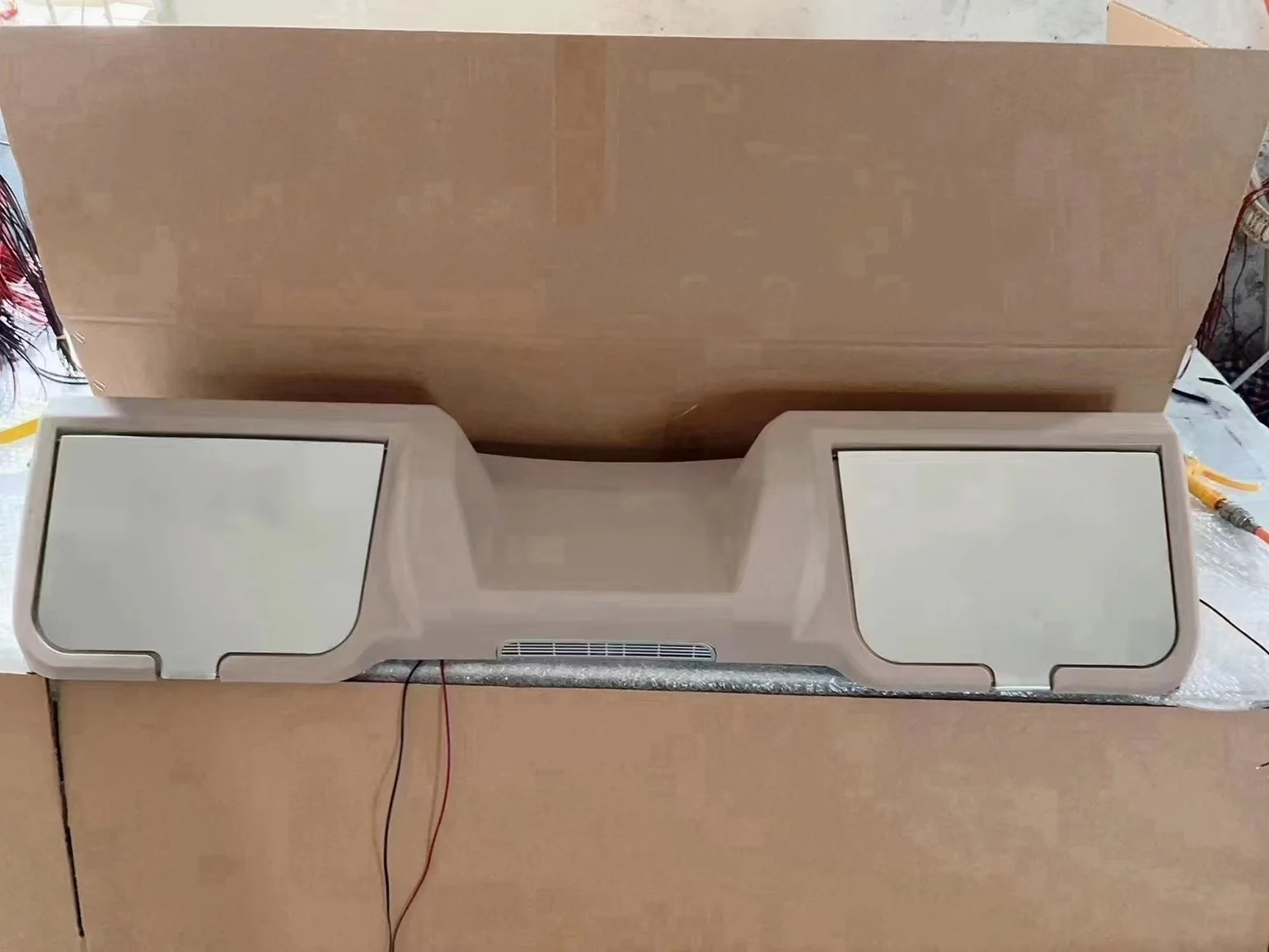 Car Interior Pedals Car Rear Pedals Footrests with Storage Box Suitable for MPV Mercedes Benz VITO Mattes