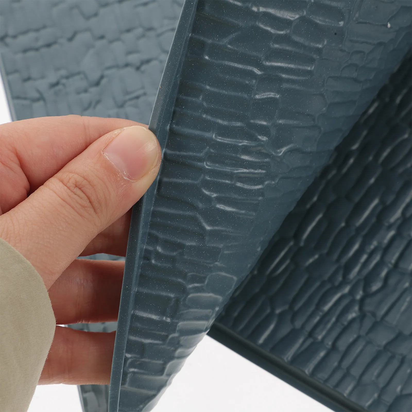 

6 Sheets Miniature Roof Tiles Premium PVC DIY Basing Materials for Micro Landscape Garden House Decoration Small Simulation Roof