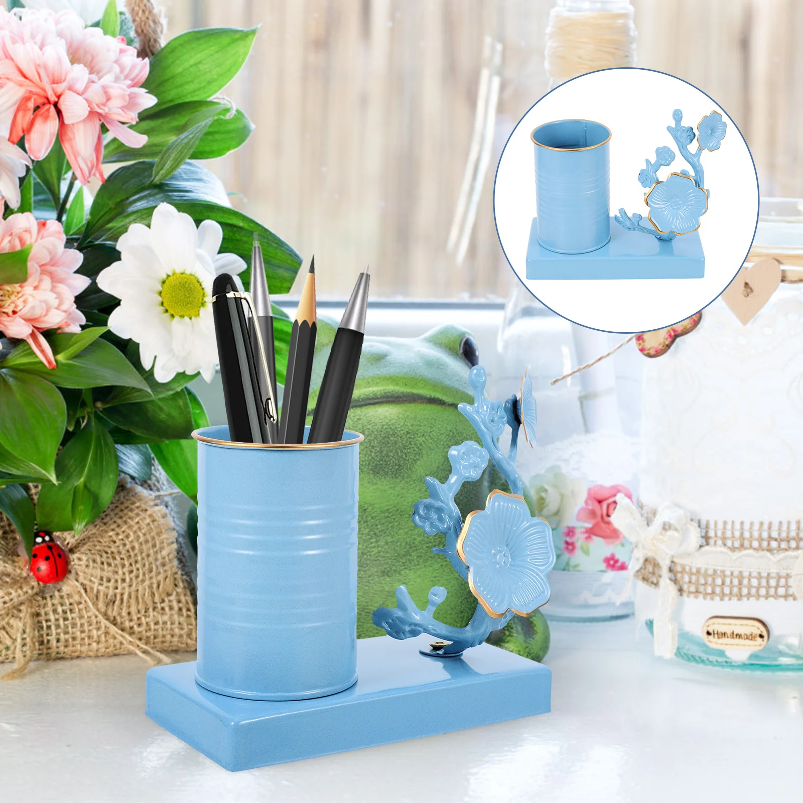 

Iron Art Plum Blossom Pen Holder Vintage Metal Pen Organizer Desktop Makeup Brush Stand Flower Design 15x15x7.5cm