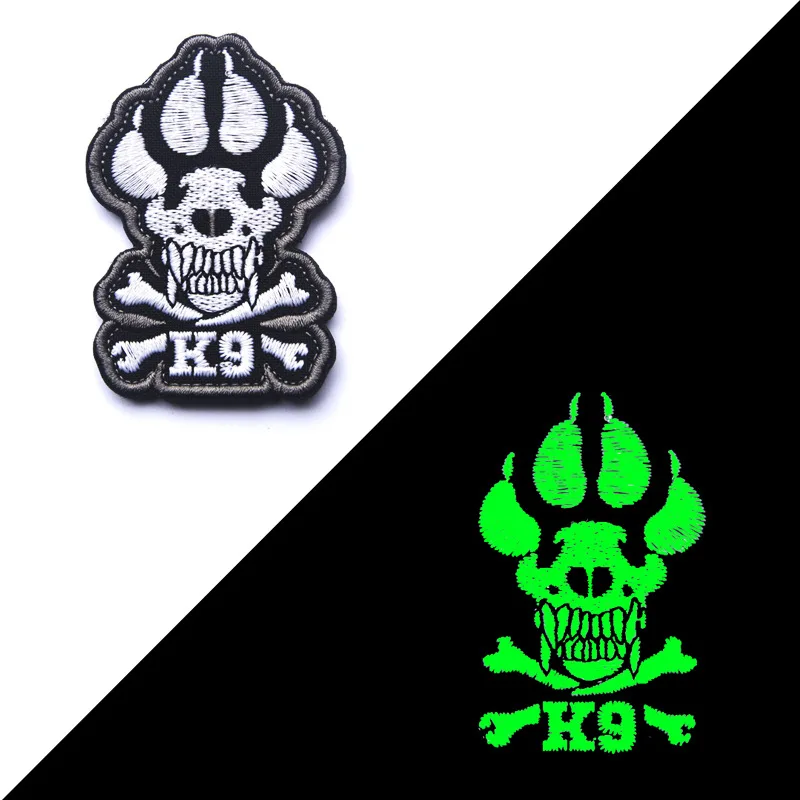 K9 Training Dog Paws Cloth Patch Crossed Leg Bones Morale Badge Military Dog Patch Armband Dog Badge Embroidery Clothing Patches