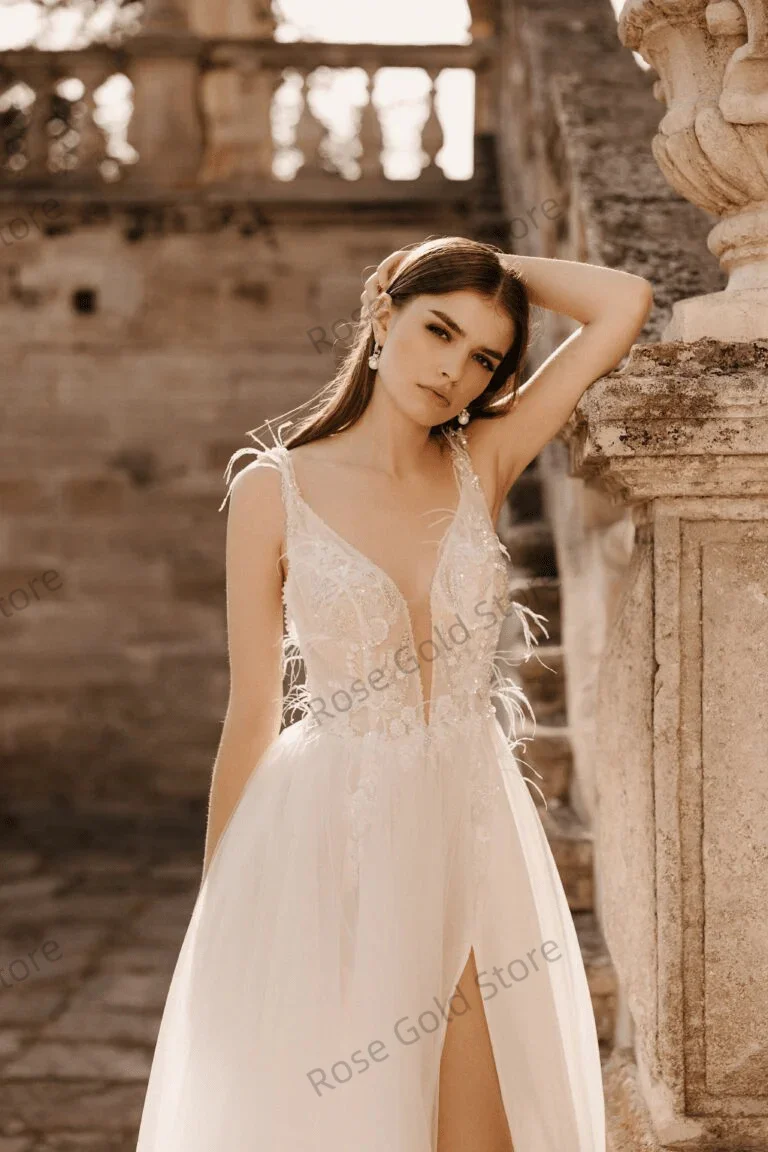 فستان زفاف مثير برقبة على شكل V للنساء على شكل حرف A مطرز بدون أكمام زي العرائس مزين بالخرز حسب الطلب فيستدو دي نوفيا