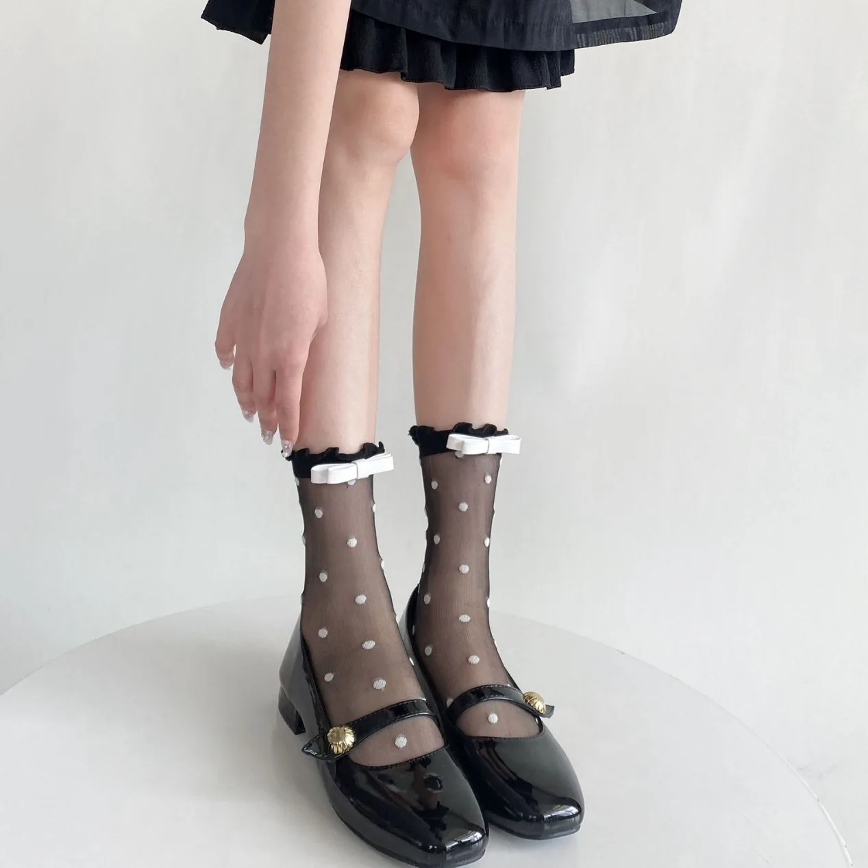 

Polka Dot Crystal Silk Socks Women Summer Ultra-thin Transparent Nylon Long Socks JK Sweet Girls Lolita Kawaii Cute Ruffle Socks