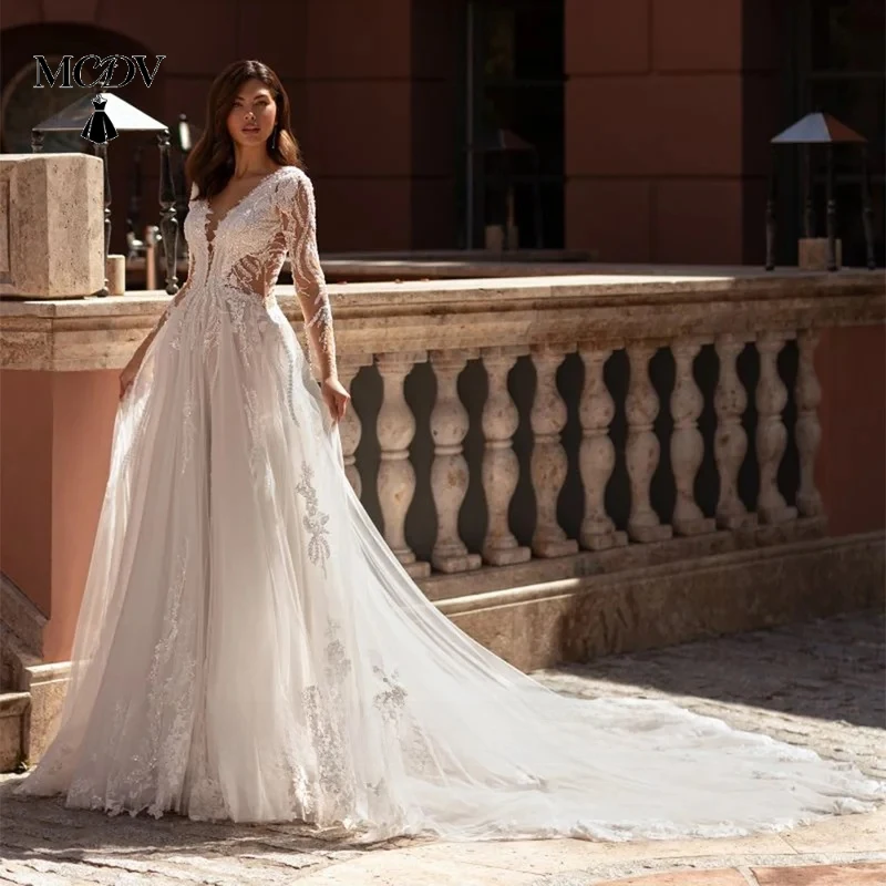 

MCDV Luxury Beading Wedding Dress Customized Scoop Neck Long Sleeves Sequined Applique Court Train Bridal Gown
