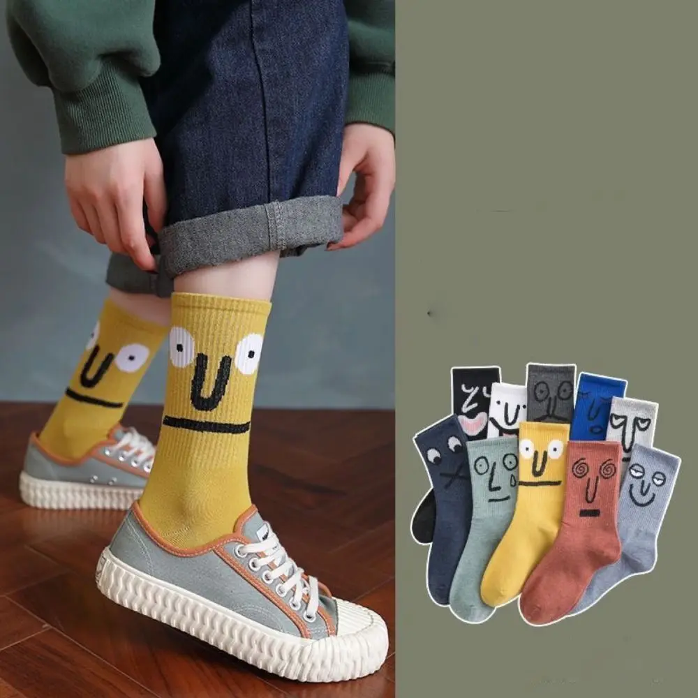 Fashion Art Graffiti Socks Unisex Funny Harajuku Creative Sports Breathable Middle Tube Socks Female Male Kawaii Hosiery