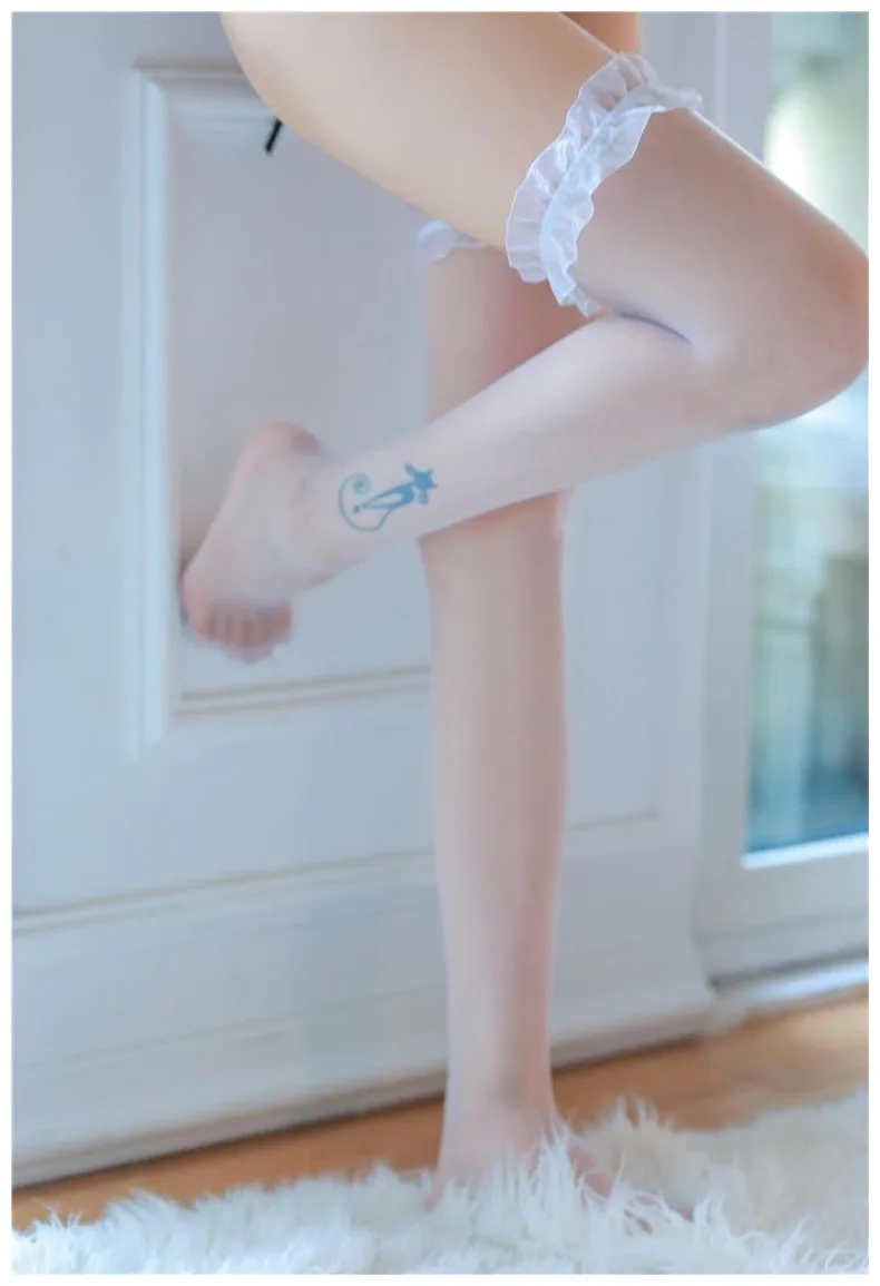 Stoking Seksi Di Atas Lutut, Stoking Tinggi Pelangsing Renda Murni Hitam dan Putih, Stoking Panjang JK, Stoking Jaring untuk Wanita