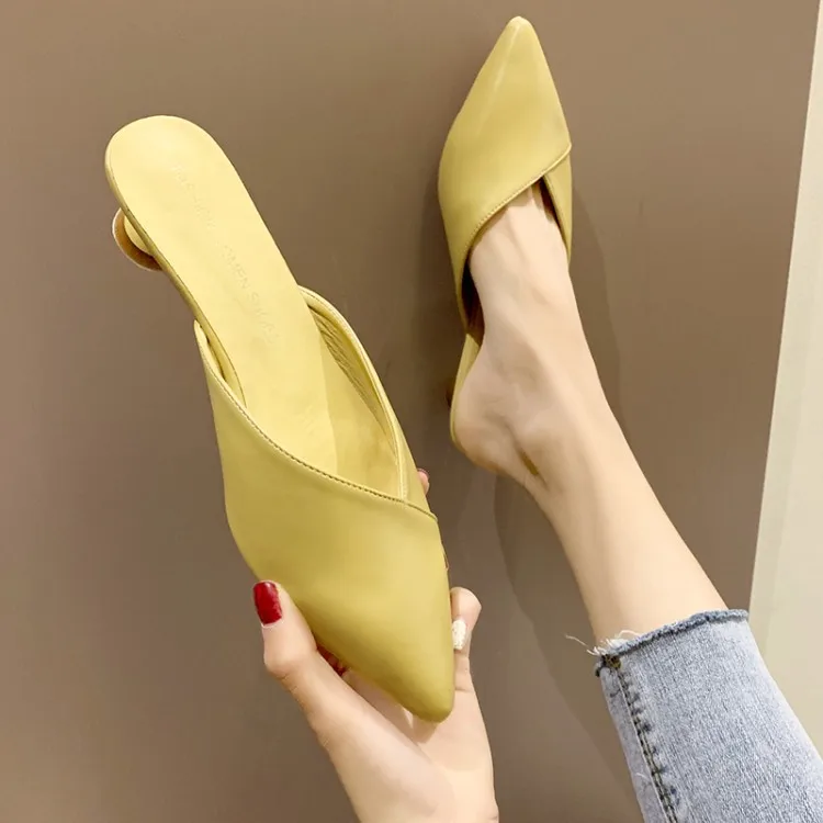 Med Low Slippers Casual Shoes Woman 2024 Pointed Toe Thin Heels Pantofle Luxury Cover New Fabric Slides Strange Style Fashion Ba