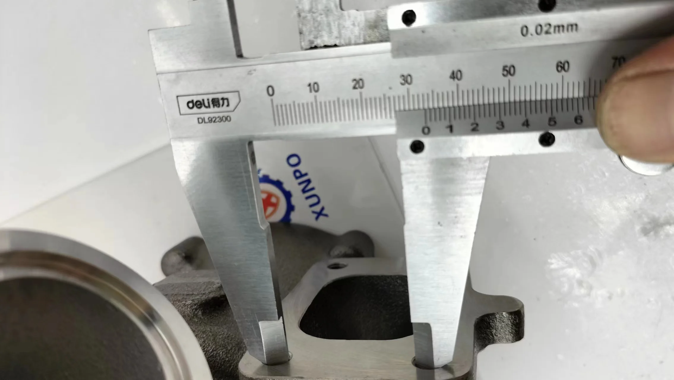 سيارة Cc 5350970 5604198 3798216 الشاحن التربيني HE200VG #4